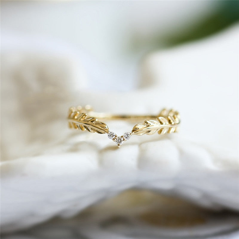 Golden Finger Ring