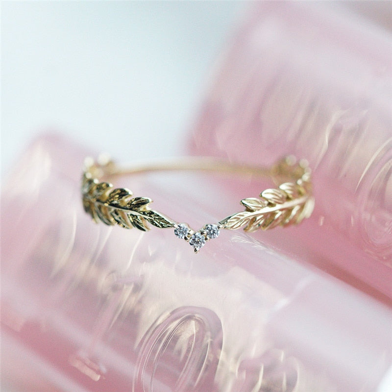 Golden Finger Ring